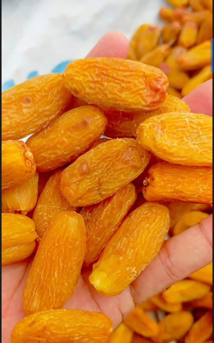 Premium Yellow Dried Dates